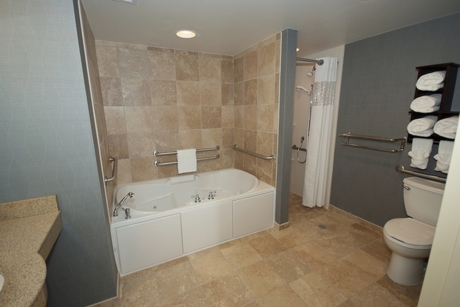Jacuzzi Bath