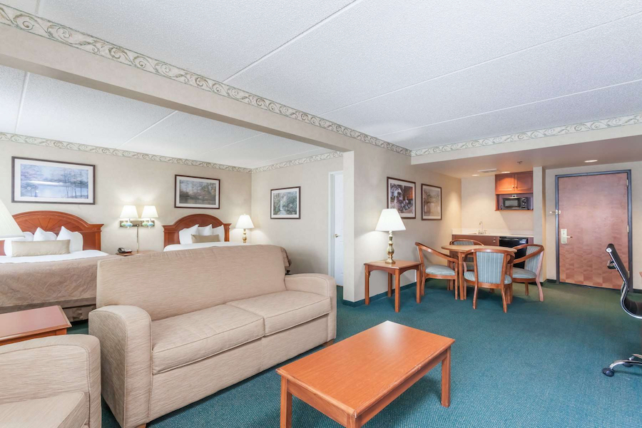 Double Suite